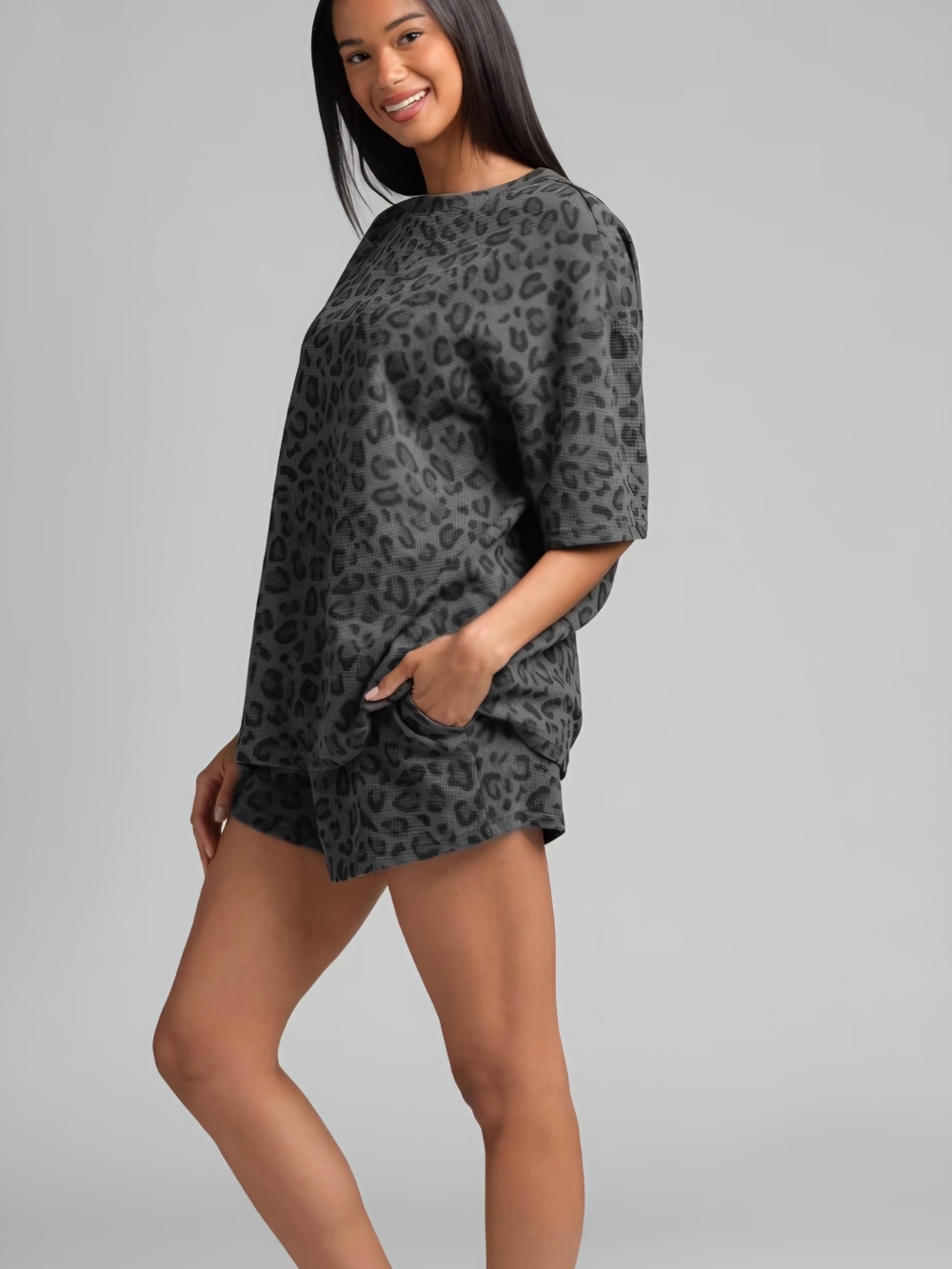 Comfrt Waffle Women's Gray Leopard Print Lounge Top and Shorts Set